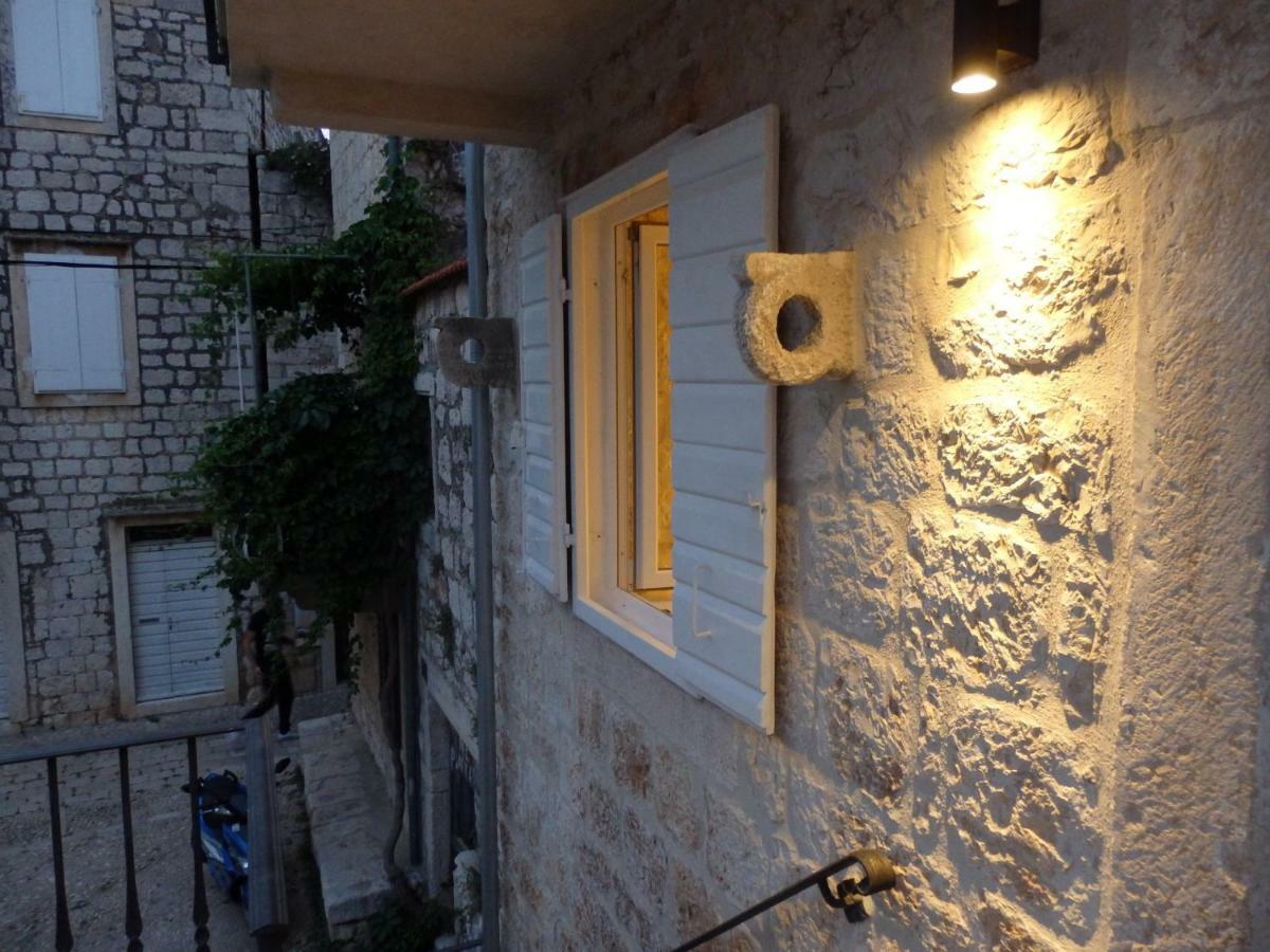 Guesthouse Torga Vis Island Exterior photo